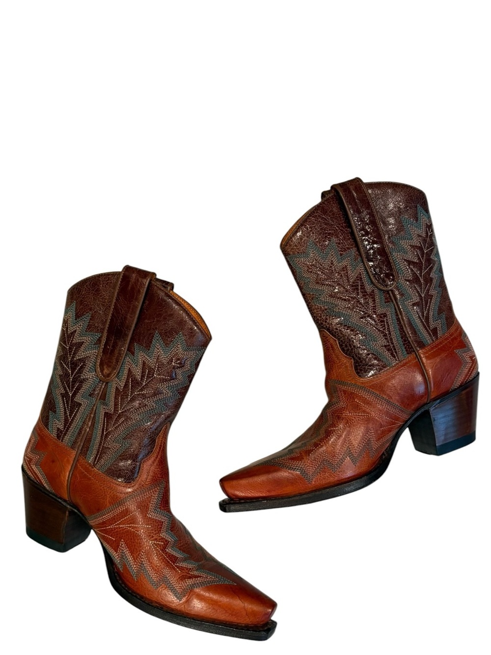 RARE Vintage  Frye Cognac Brown
Leather Floral Embroidered Pull On Western Boot